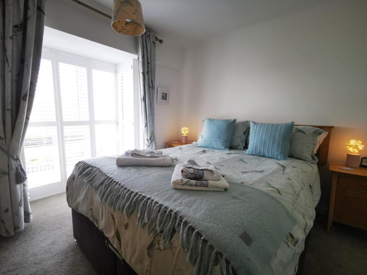 Sea View 3 Bedroom Seaside Property شيشستر المظهر الخارجي الصورة